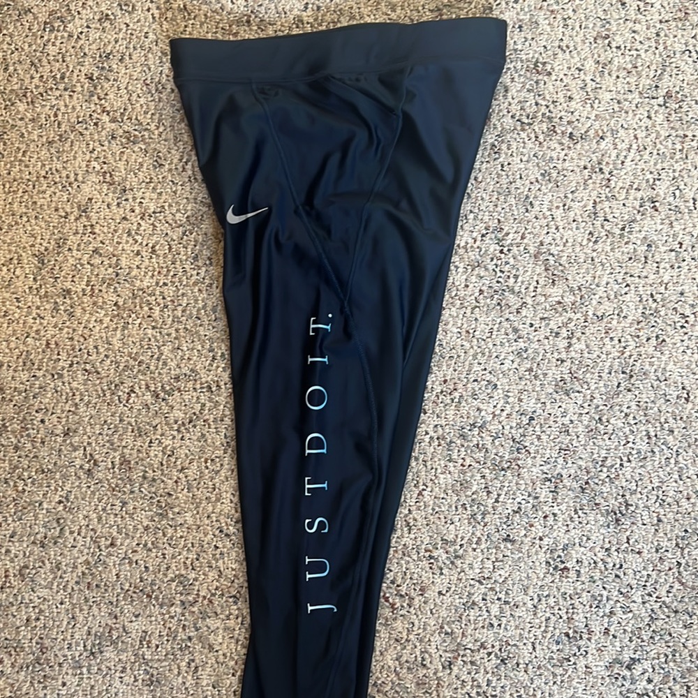 Nike leggings